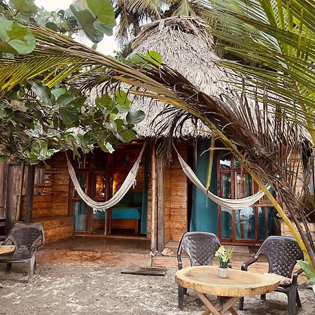 Готель Chill And Surf Mendihuaca Guachaca Екстер'єр фото