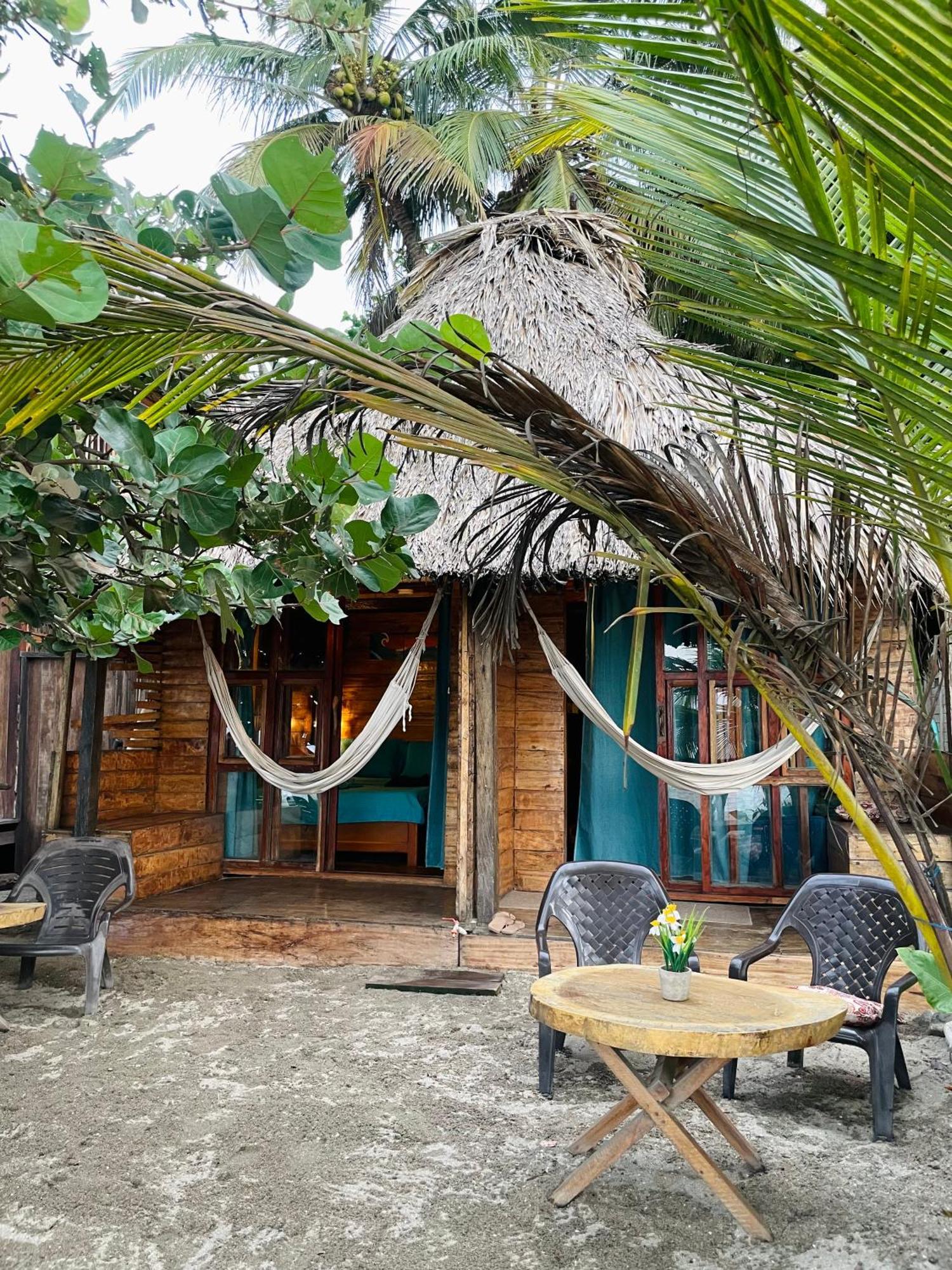 Готель Chill And Surf Mendihuaca Guachaca Екстер'єр фото